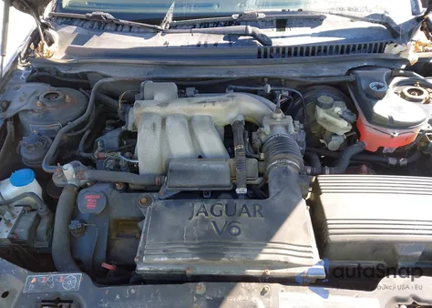 2004 Jaguar X-Type 3.0 from USA, damaged, VIN SAJEA51C44WE01860